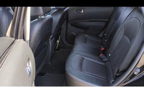 2011 Nissan Rogue SV