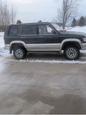 2000 Isuzu Trooper Limited 4WD