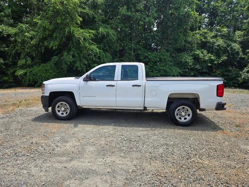 White 2017 Chevrolet Silverado 1500 WT