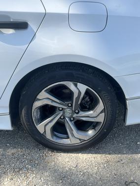 2019 Honda Accord EX