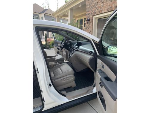 Photo 5 of 9 of 2016 Honda Odyssey EX-L