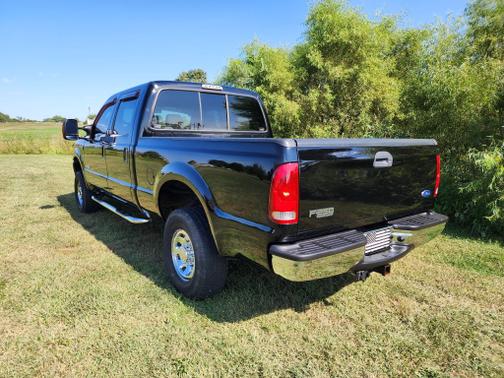 2004 Ford F-250 XLT Crew Cab Super Duty