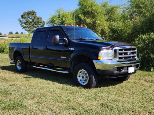 2004 Ford F-250 XLT Crew Cab Super Duty