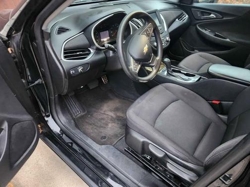 2017 Chevrolet Malibu 1LS