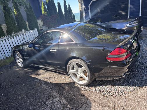 Black 2007 Mercedes-Benz SL-Class SL55 AMG