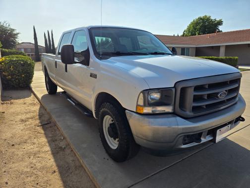 2004 Ford F-350 XLT Crew Cab Super Duty