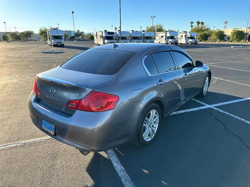 Silver 2013 INFINITI G37 Journey