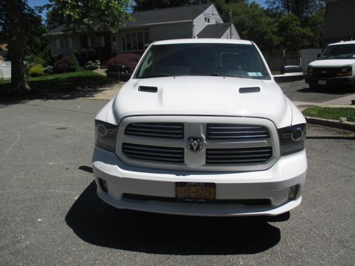 2014 RAM 1500 Sport