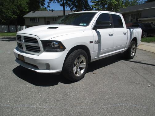 2014 RAM 1500 Sport