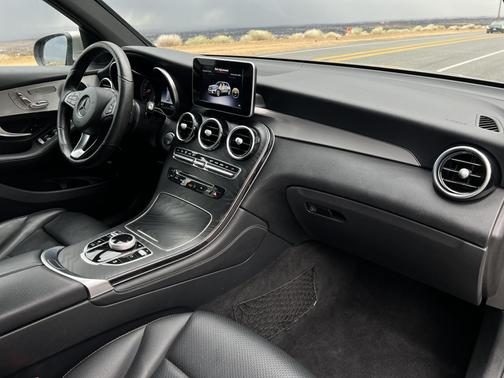 2019 Mercedes-Benz GLC 300 Base