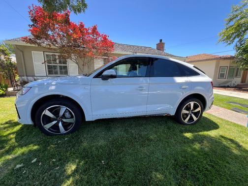White 2022 Audi Q5 Sportback S line Premium Plus