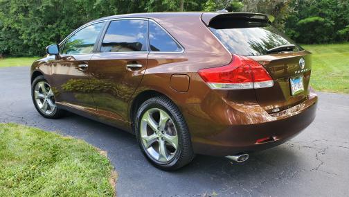 2010 Toyota Venza Base