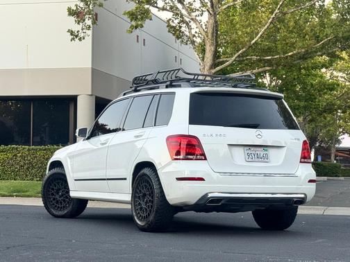 White 2015 Mercedes-Benz GLK-Class GLK 250 BlueTEC 4MATIC