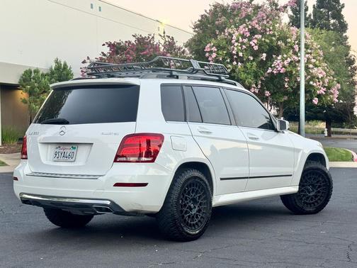 White 2015 Mercedes-Benz GLK-Class GLK 250 BlueTEC 4MATIC
