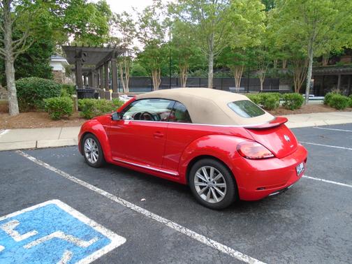 2018 Volkswagen Beetle 2.0T S