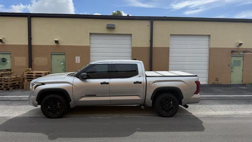 2023 Toyota Tundra SR5
