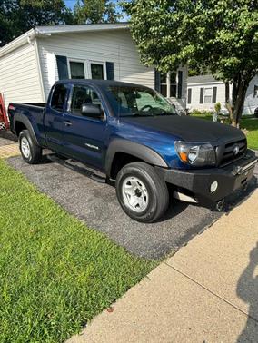 Blue 2006 Toyota Tacoma Access Cab