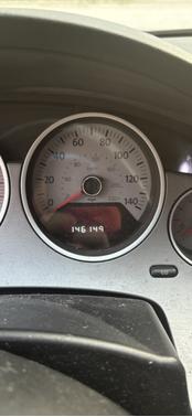 2011 Volkswagen Routan SE
