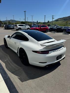2015 Porsche 911 911 Carrera 4S