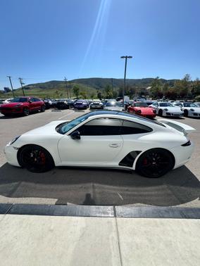 2015 Porsche 911 911 Carrera 4S
