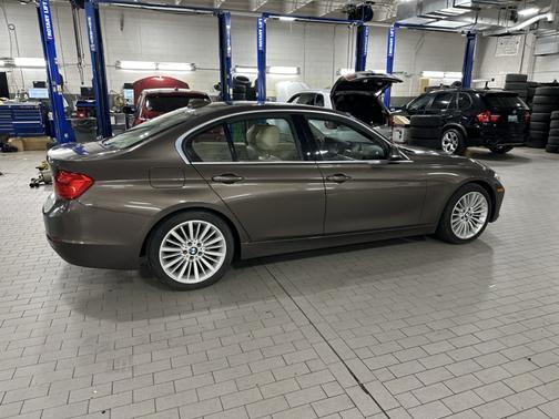 2014 BMW 328 i
