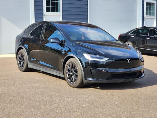 2022 Tesla Model X Plaid