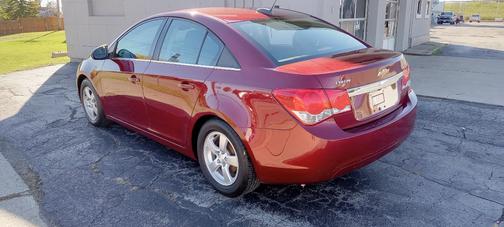 Red 2016 Chevrolet Cruze Limited 1LT