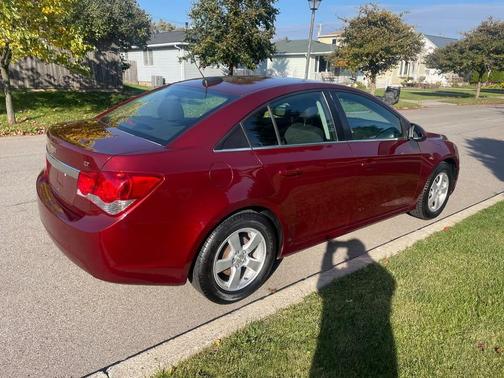Red 2016 Chevrolet Cruze Limited 1LT