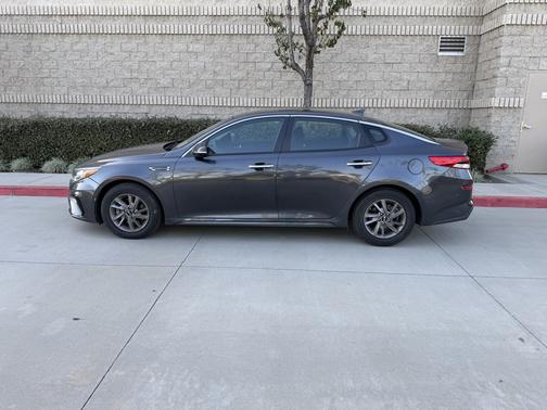 2020 Kia Optima LX