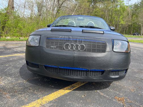 Blue 2003 Audi TT Roadster quattro
