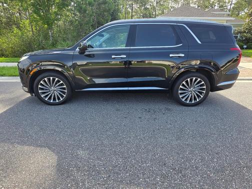 Black 2023 Hyundai PALISADE Calligraphy