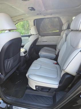 Black 2023 Hyundai PALISADE Calligraphy