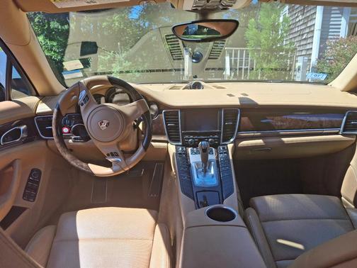 Black 2015 Porsche Panamera Panamera 4