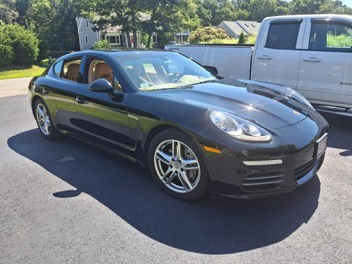 Black 2015 Porsche Panamera Panamera 4