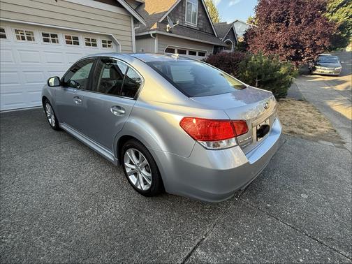 Silver 2013 Subaru Legacy 2.5i Limited