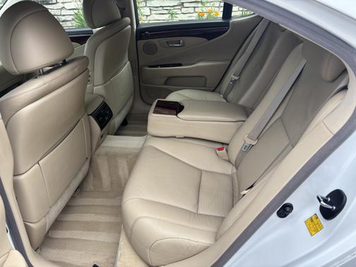 2009 Lexus LS 460 Base