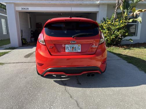 Photo 2 of 12 of 2014 Ford Fiesta ST