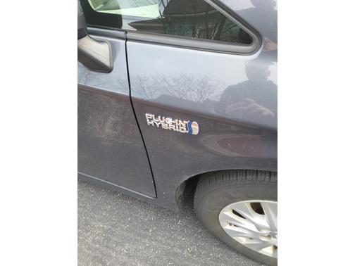 2012 Toyota Prius Plug-in Advanced