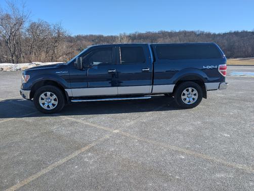 2010 Ford F-150 XLT SuperCrew