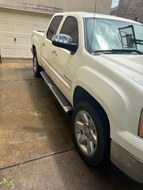 White 2012 GMC Sierra 1500 SLE