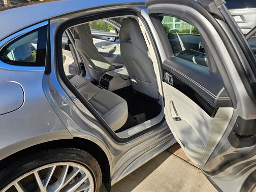 2020 Porsche Panamera Panamera 4