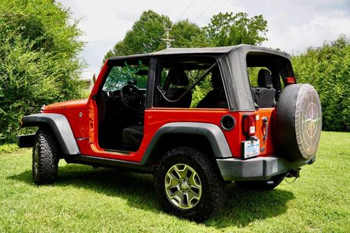 Red 2016 Jeep Wrangler Rubicon