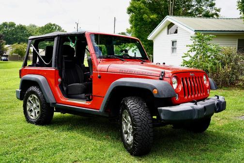 Red 2016 Jeep Wrangler Rubicon