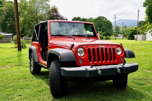 Red 2016 Jeep Wrangler Rubicon