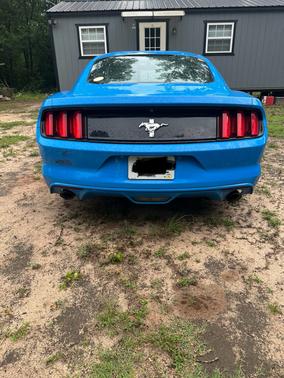 2017 Ford Mustang V6
