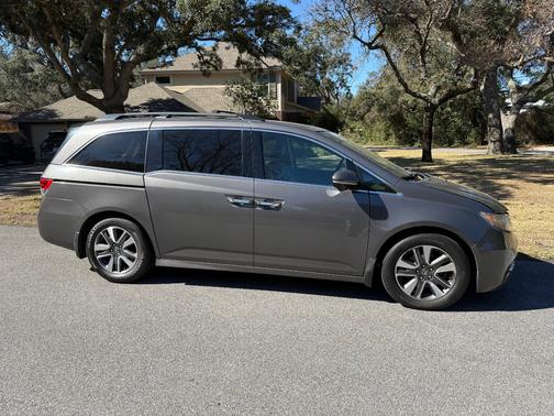 2016 Honda Odyssey Touring