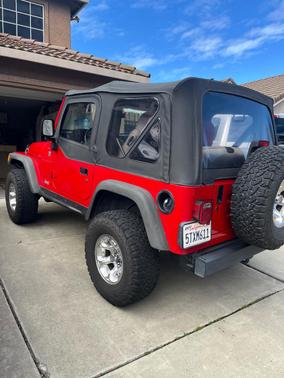 Red 2006 Jeep Wrangler SE