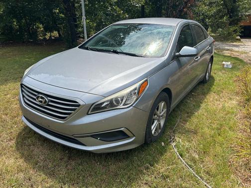 Silver 2016 Hyundai SONATA SE