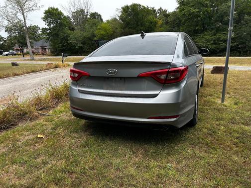 Silver 2016 Hyundai SONATA SE