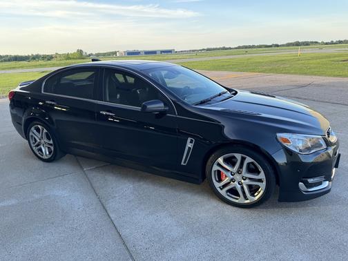 Black 2016 Chevrolet SS Base